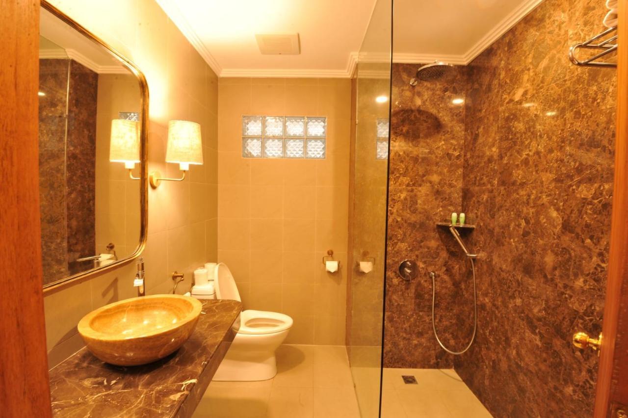 Puri Raja Hotel Legian Dış mekan fotoğraf