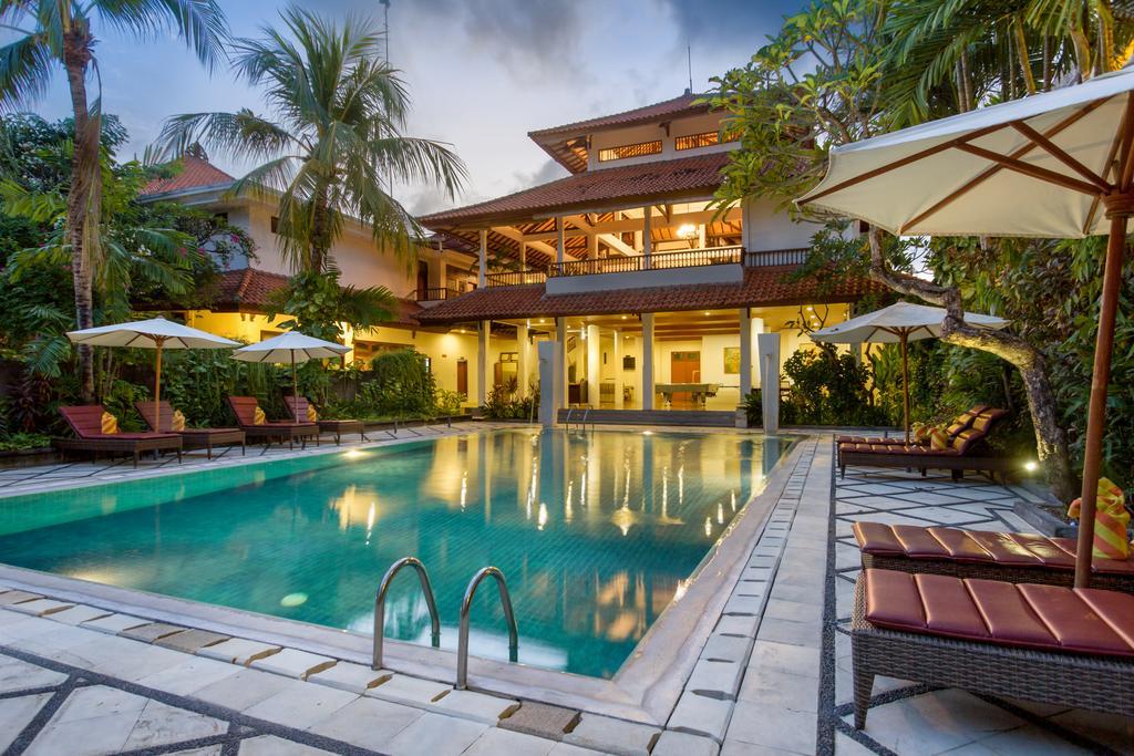 Puri Raja Hotel Legian Dış mekan fotoğraf