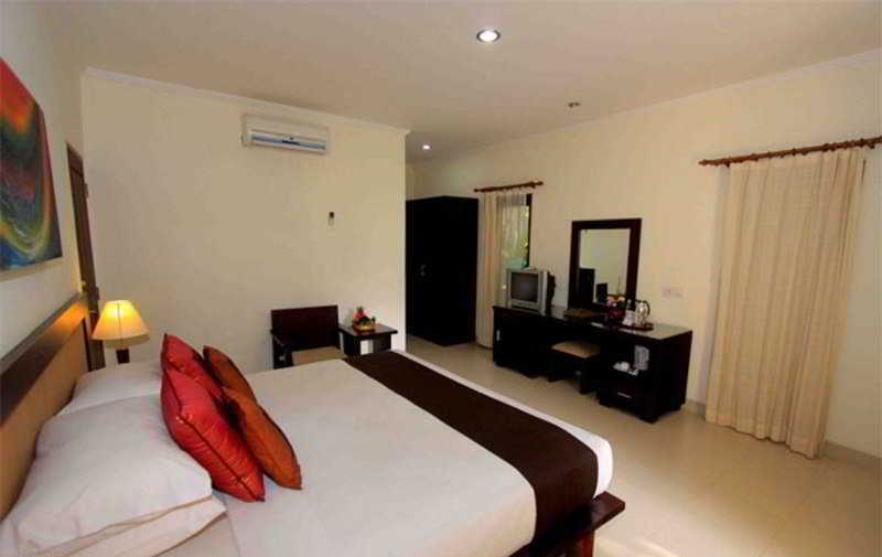 Puri Raja Hotel Legian Dış mekan fotoğraf