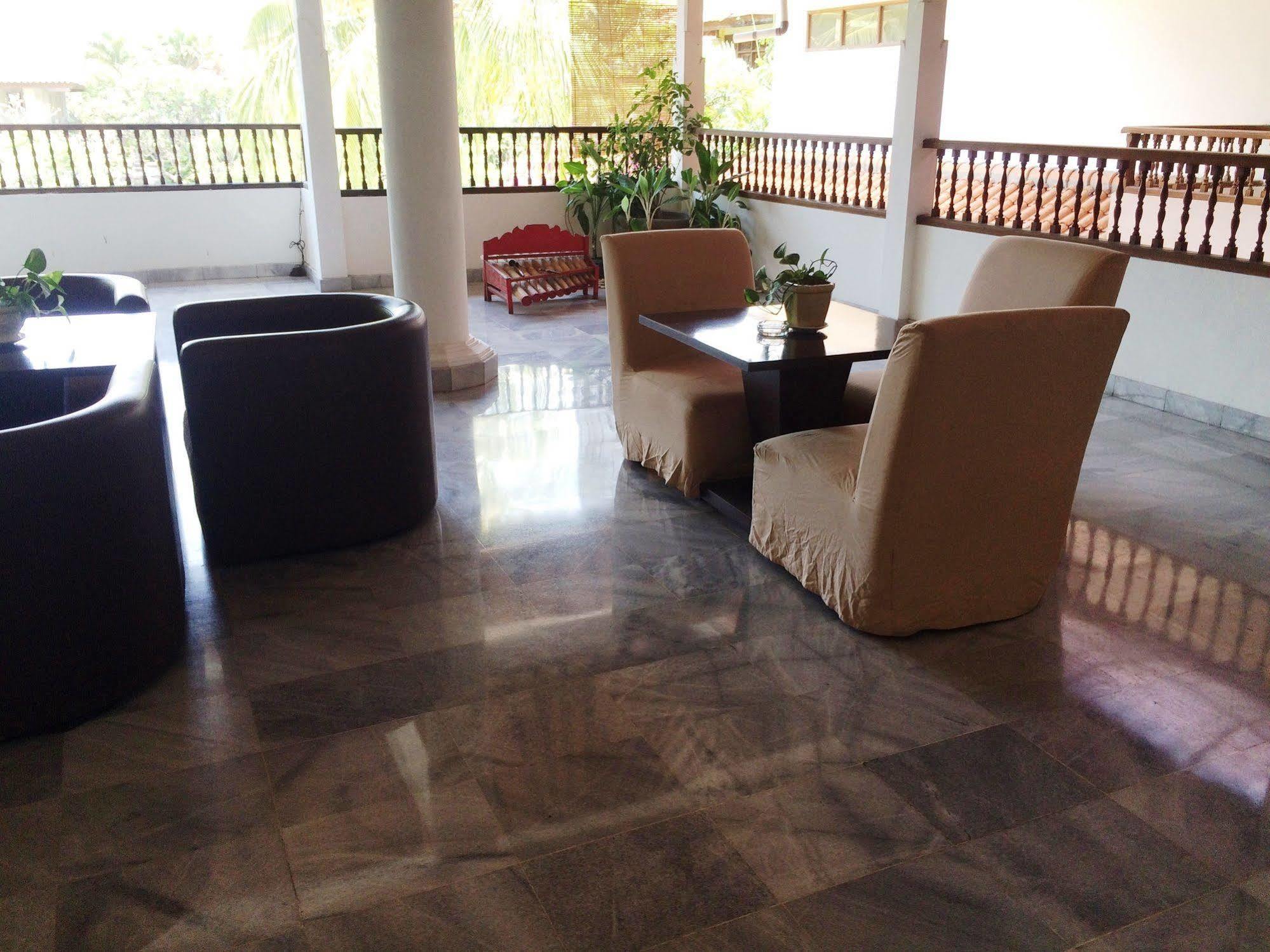 Puri Raja Hotel Legian Dış mekan fotoğraf