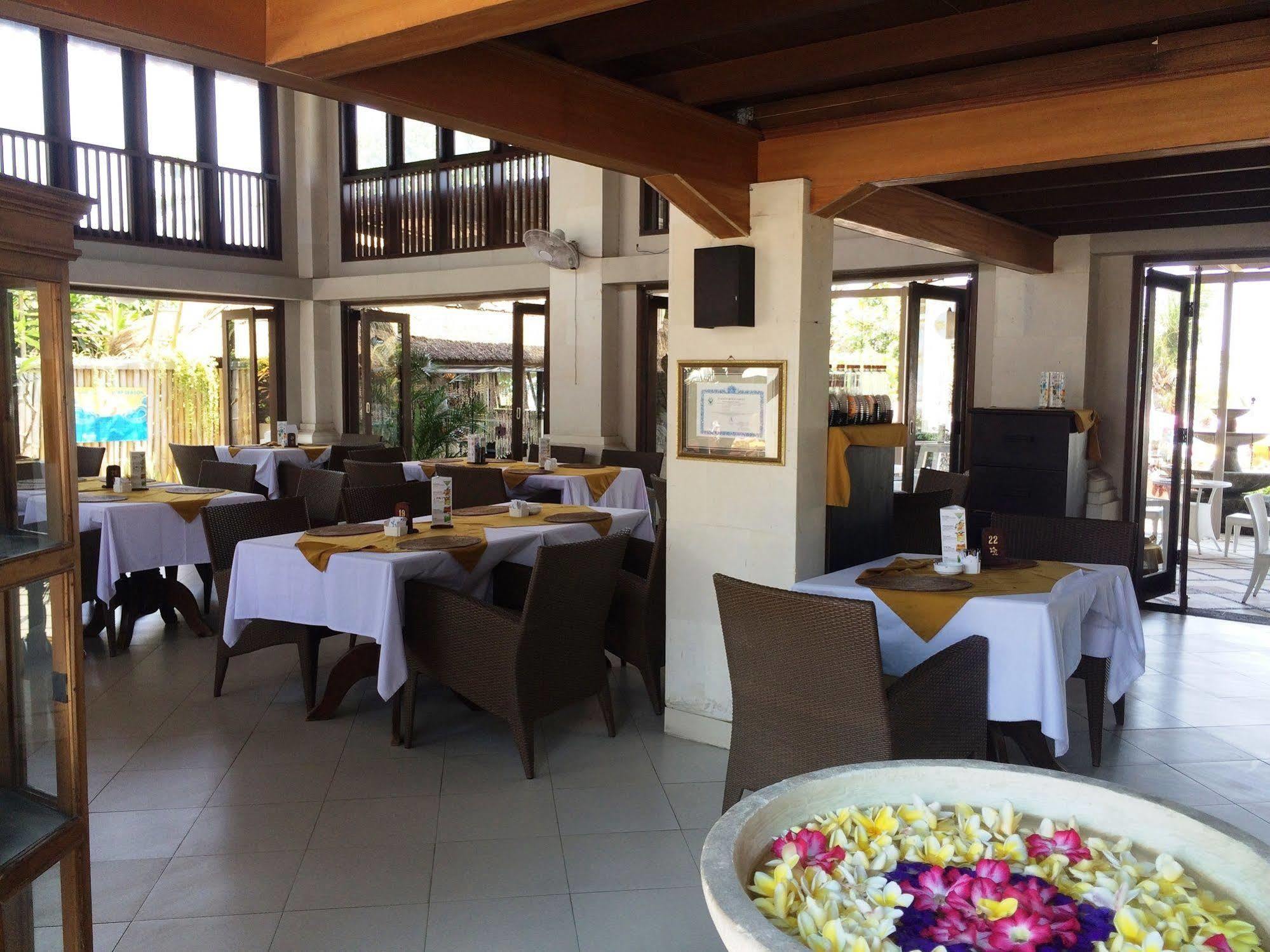 Puri Raja Hotel Legian Dış mekan fotoğraf